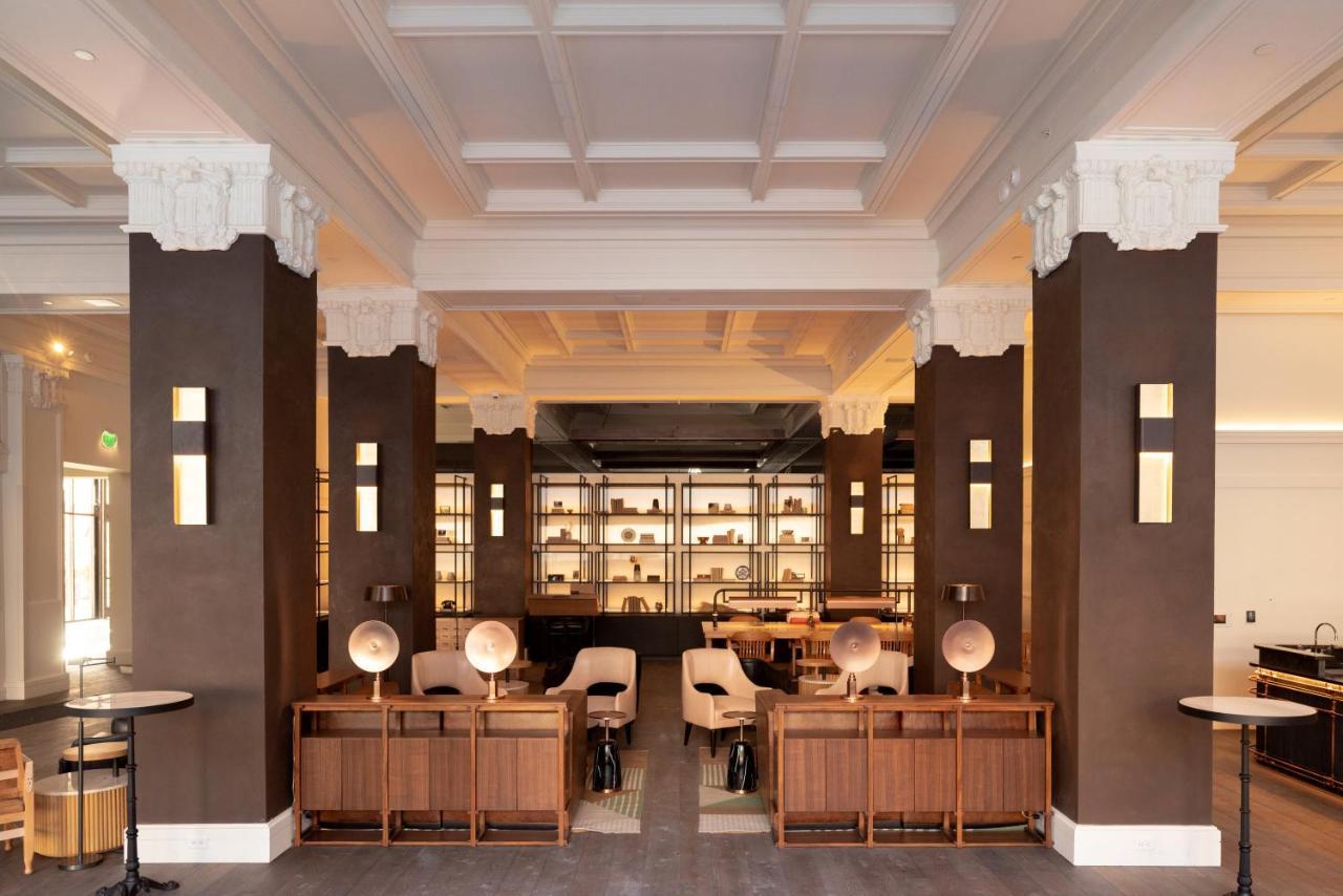 Surety Hotel Дес Мойнс Екстериор снимка